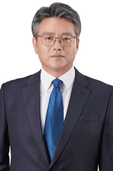 홍 순 용
